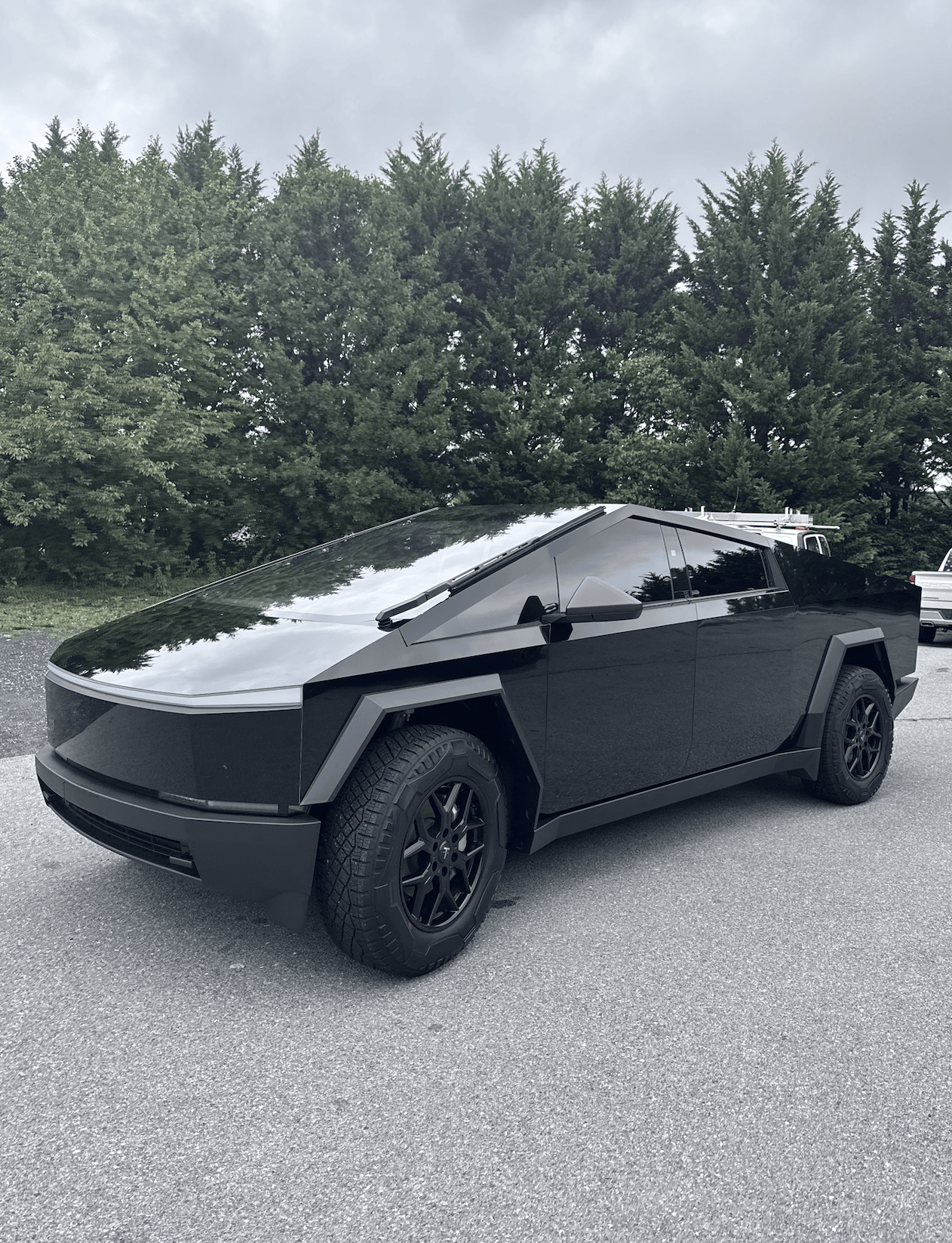 Tesla vinyl wrap Thousand Oaks